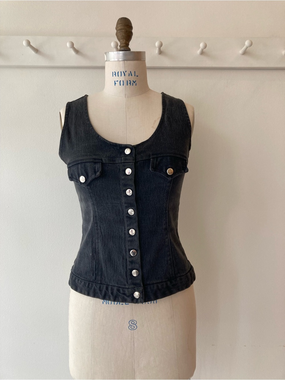 Rare Vintage Lip Service Black Stretch Denim Snap Front Vest / 90s -Y2K - Picture 2 of 6